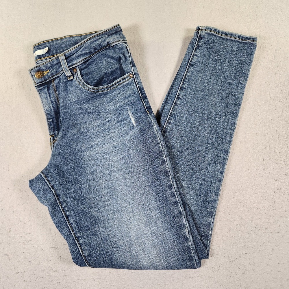 Levi's 711 Skinny Jeans Women's 31x30 Light Wash Slight Distress Stretch Denim